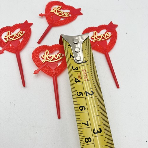 Vtg LOT Valentine's Day Decor Plastic Heart Cupcake Picks Toppers Trinkets - Picture 4 of 5