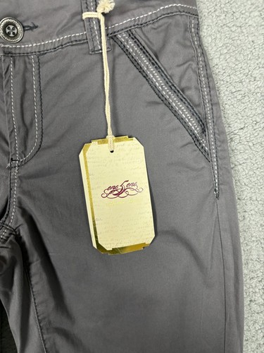One 5 One Women's authentic denim shorts 4 Pockets Size 4, Gray New With Tag's. - Picture 6 of 10