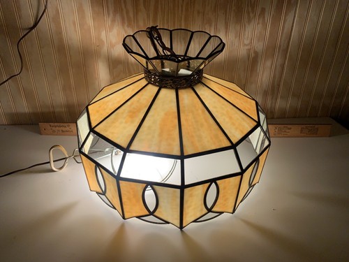 Stained Glass Hanging Lamp Slag 12-Panel Tiffany Style Pendant Cream 17.5" x 12" - Picture 13 of 15
