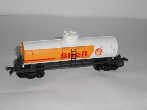 2 x Lifelike Shell & Texaco tanker wagons. V/good original cond. HO Scale - Picture 4 of 10