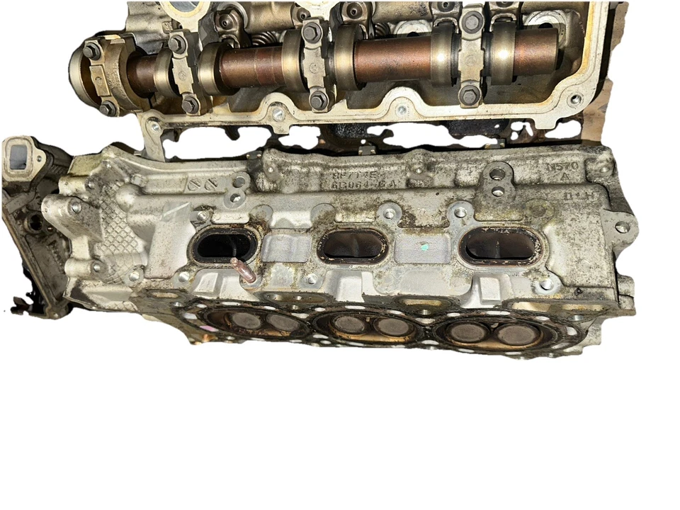 Culata izquierda OEM 3,5 L 3,7 L V6 Ford Lincoln Mercury DOHC 07-12 Foto 3 de 4