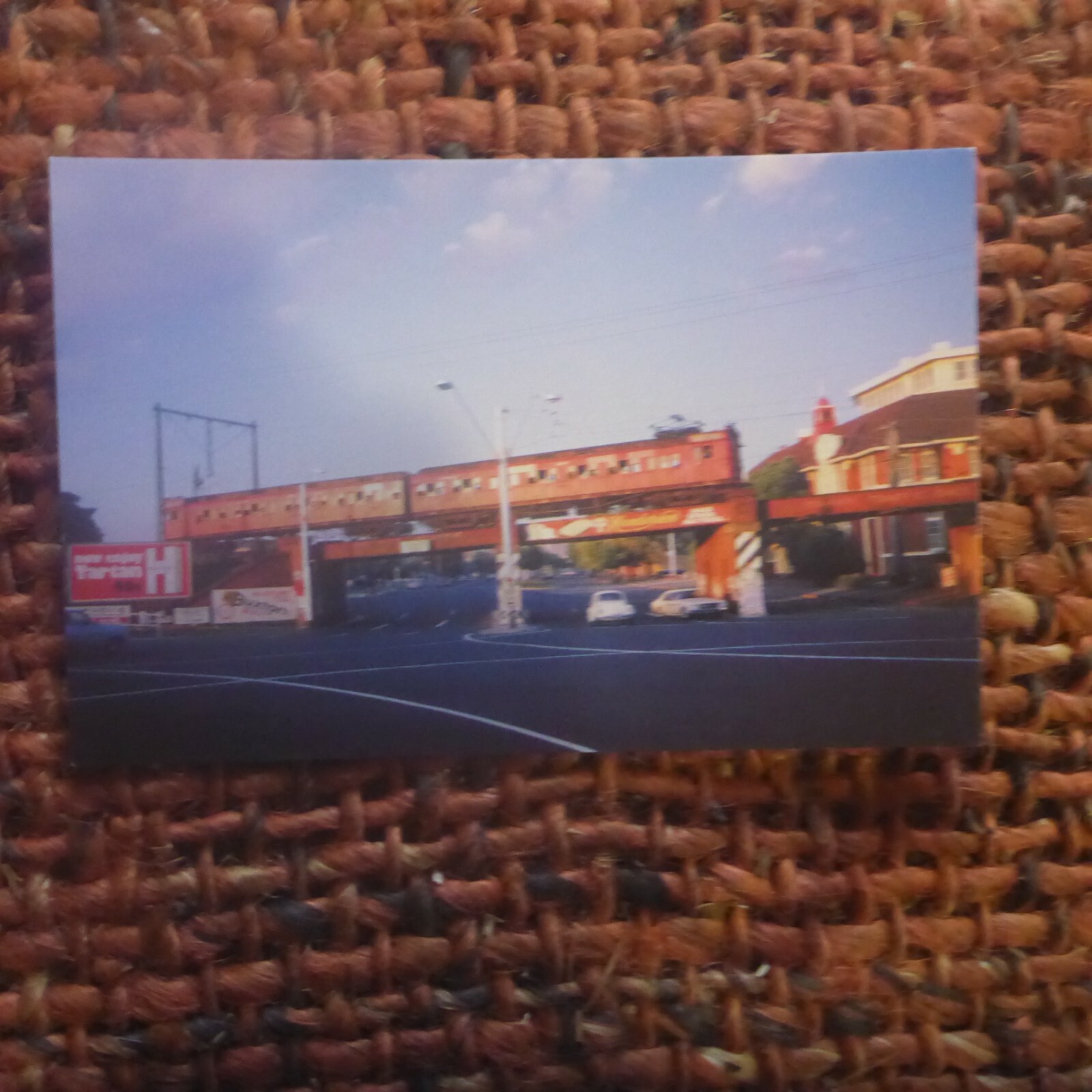 Picture 1 of 5