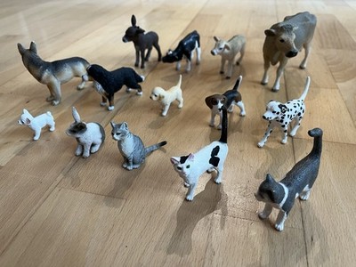 Schleich Tiere Hunde, Katzen, Kuh, 14 Schleich Dinosaurier 5 Stück, 4 andere