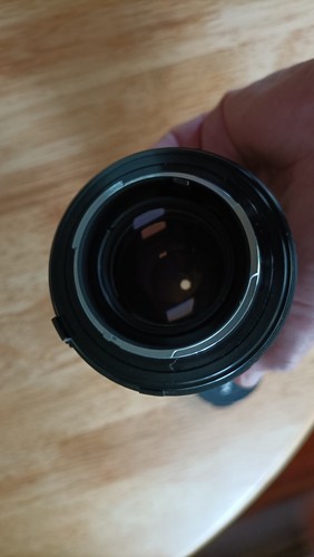 Minolta MD Zoom 70-210mm f/4 telephoto lens. Both caps, filter. Very clean. - Picture 7 of 9