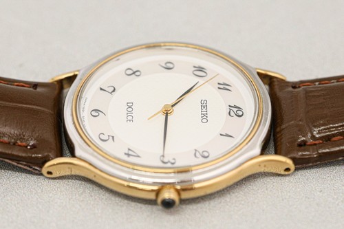 *CASI COMO NUEVO* Vintage 1998 SEIKO Dolce 5E61-0A20 Cuarzo Carcasa Esfera Árabe 32 mm Hombres - Imagen 5 de 12