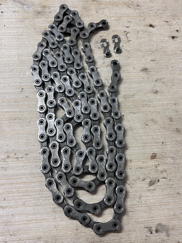 Shimano Dura Ace 11 Speed CN-HG901 Chain, Used, 25% Wear