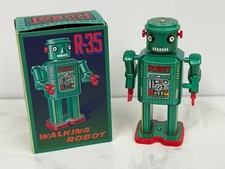 Vintage Rocket USA R-35 Wind-Up Action Walkin...