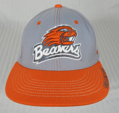 Men's Zephyr 32/5 Oregon State Beavers FITTED Hat Size XL. Raised Embroidery.