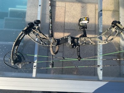 jagdbogen PSE Evolve 30 DS Kuiu Verde 60-70 Pfund