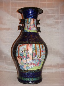 ANTIQUE RARE CHINESE CANTON ENAMEL ON COPPER VASE EUROPEAN EXPORT 18th CENTURY!