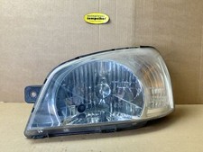 Hyundai Getz Scheinwerfer mit Blinker Links 921101C010 Bj 2005 Farbe Silber