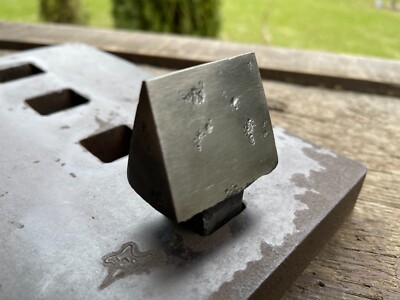 Small ''Stubby'' Hand Forged Blacksmith/Anvil/Forge Hot Cut Hardy