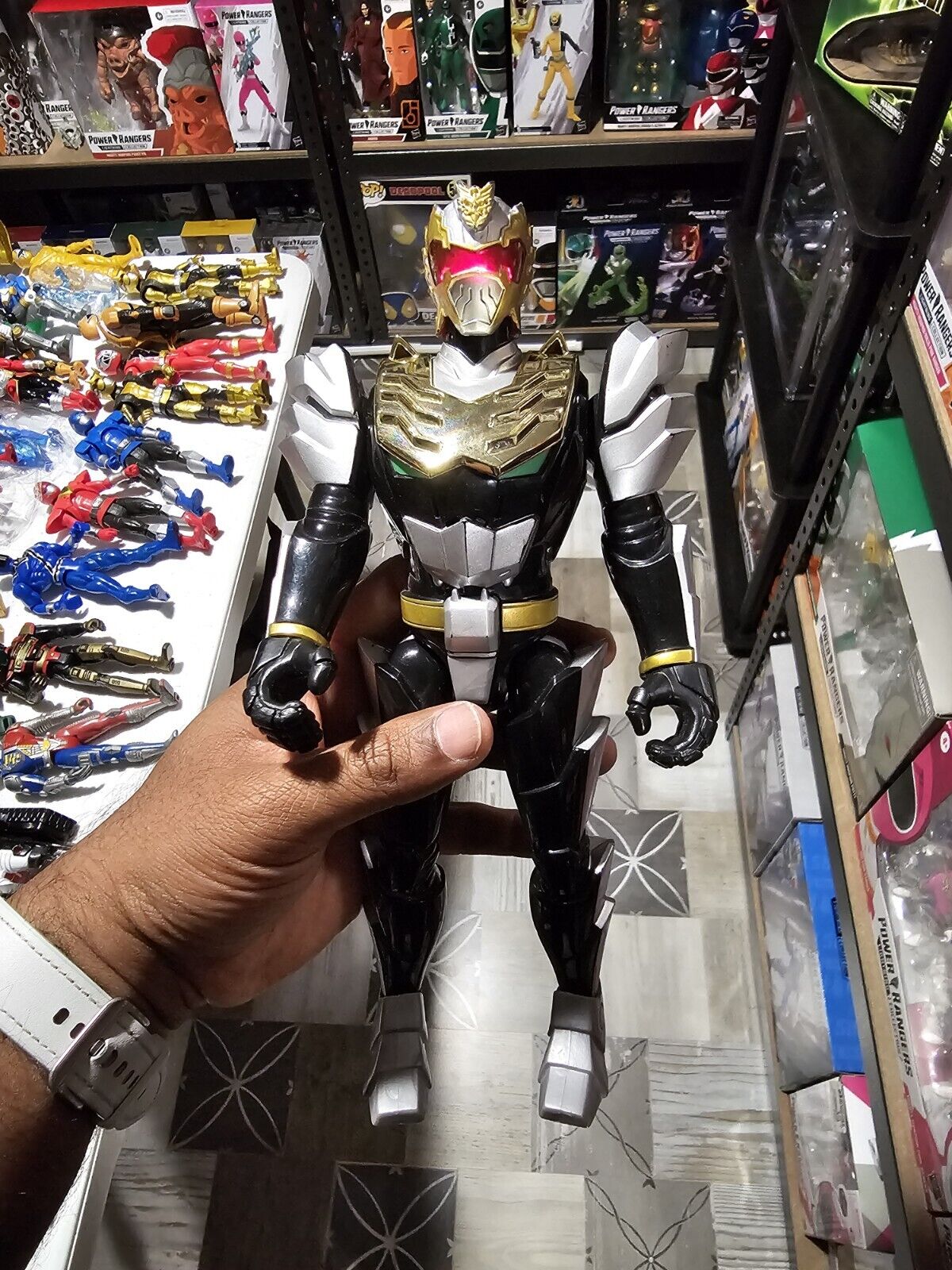 Power Rangers Megaforce Robo Knight Action Figure Toy Deluxe ElectronicWorks 10"
