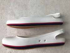 Crocs Retro Slingback Flat Ballerinas ungetragen Gr. W 6 (36-37) weiss rot blau