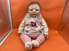  Petra Lechner Vinyl Puppe 54 cm. Raucherhaushalt   