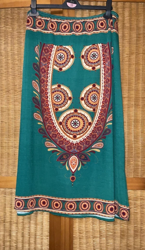 Falda informal Wish Collection talla 18 Foto 3 de 4