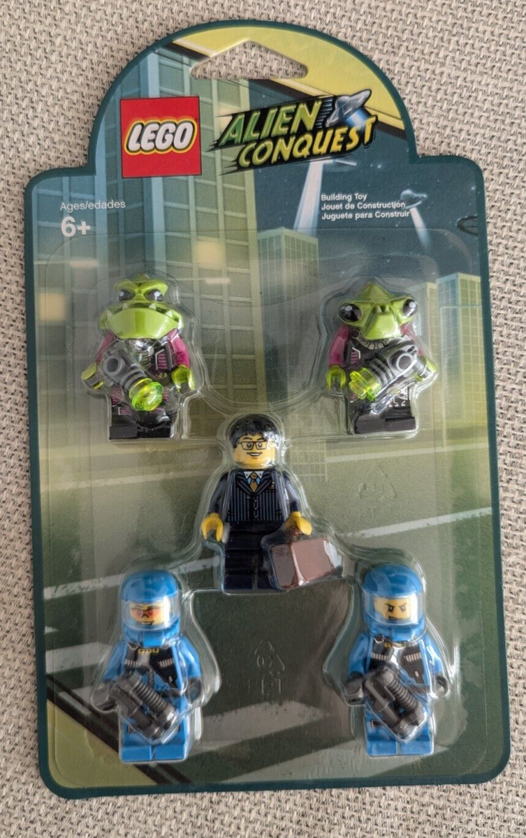 Retired LEGO Alien Conquest 853301 Minifigures Battle Pack 2011 