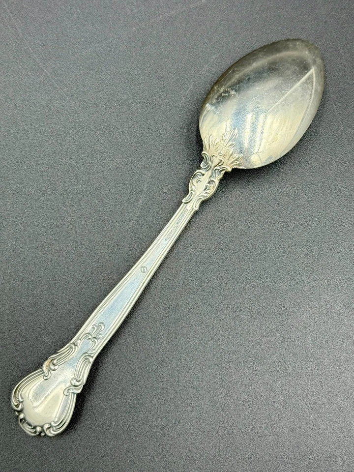 CUCHARA SOPERA CHANTILLY BY GORHAM PLATA ESTERLINA 6 3/4 PULGADAS SIN MONOGRAMA Foto 3 de 4