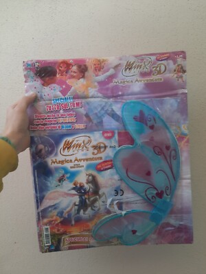 WINX CLUB ALI BELIEVIX BLOOM 3d Magische Abenteuer Karton Kiosk Vintage