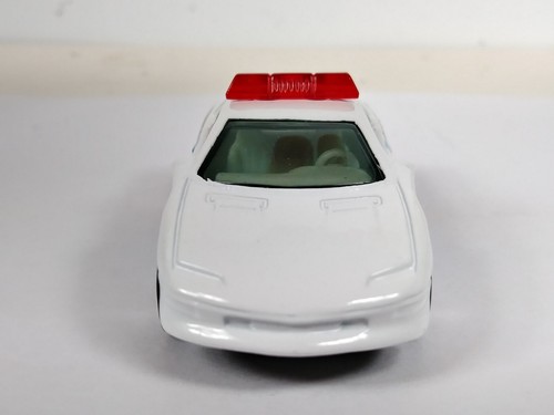 1993 Chevrolet Camaro Z28 Police Matchbox 2003 Hero City #30 White 1:63 Loose - Picture 4 of 8