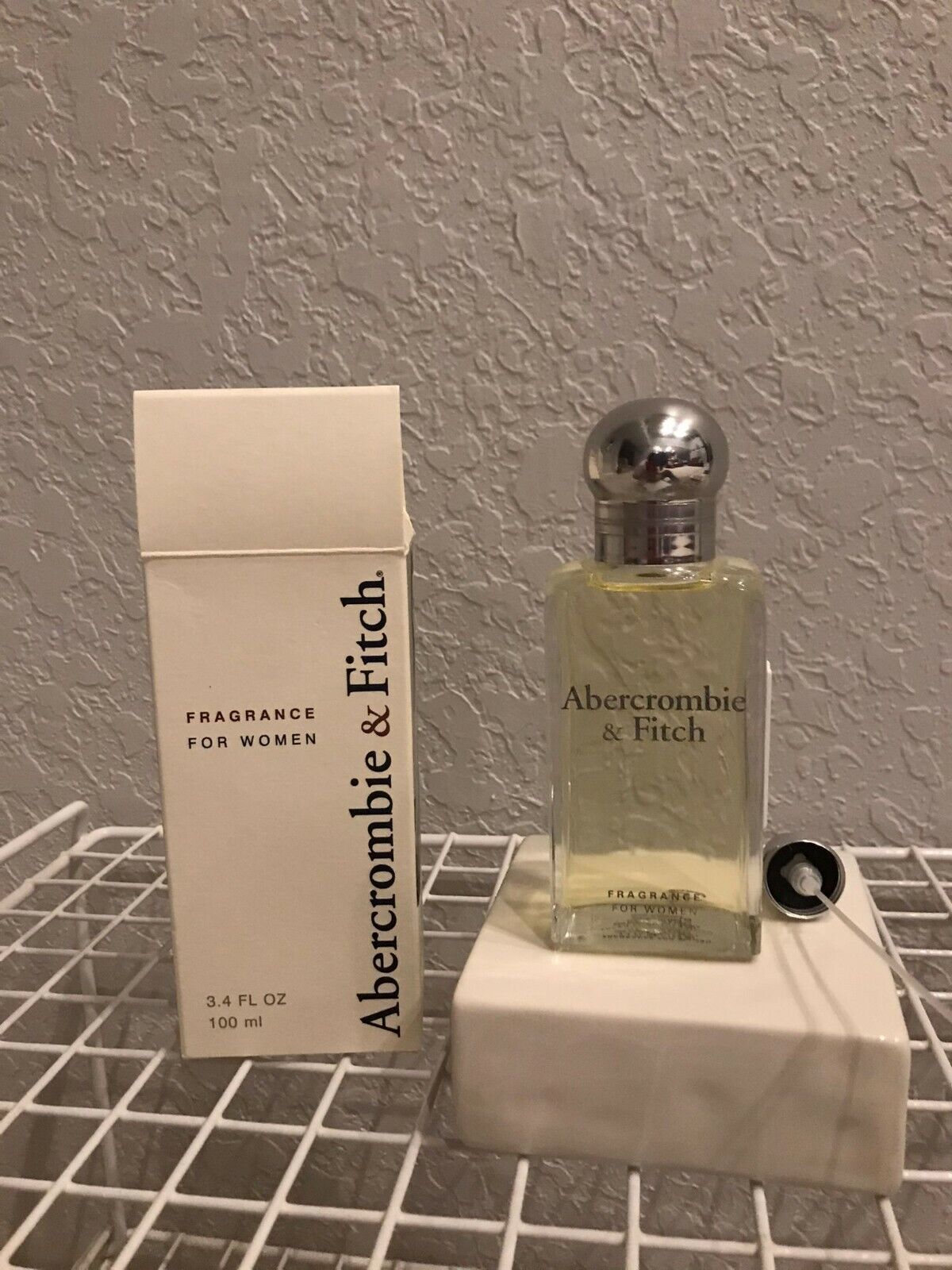 Womens Vintage Abercrombie & Fitch Classic Signature Perfume 3.4 oz Rare NEW