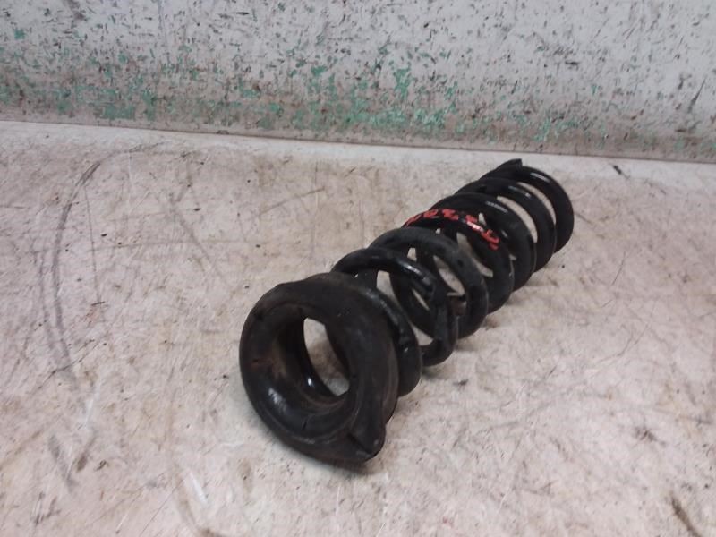 2019 MASERATI GHIBLI Passenger Right Side Rear Coil Spring OEM 