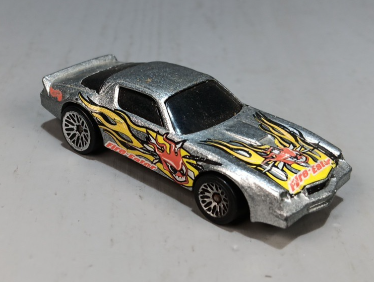 1982 Hot Wheels Silver Camaro Z-28 Red Devil 