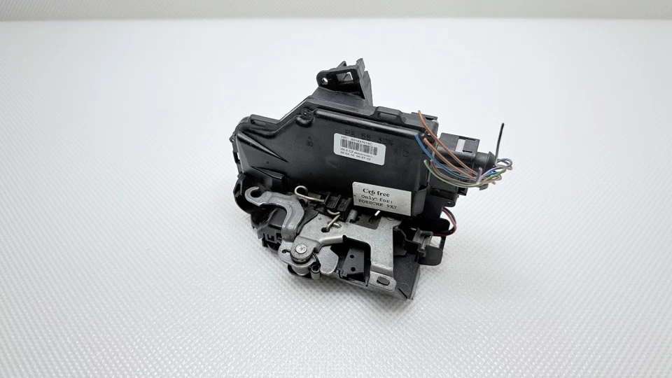 Actuador de cierre de cerradura de puerta delantera derecha Porsche Boxster 2005-2012 3D1837016C OEM Foto 4 de 4