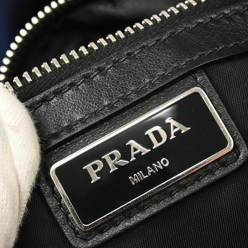 Mochila de nailon azul Prada 2VZ009/56 XX03736 - Imagen 8 de 9