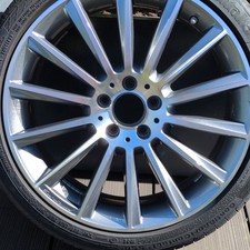 Alufelge Mercedes C Klasse 19 Zoll mit Continental 225/40 R 19 Alufelge Mercedes C Klasse 19 Zoll mit Continental 225/40 R 19