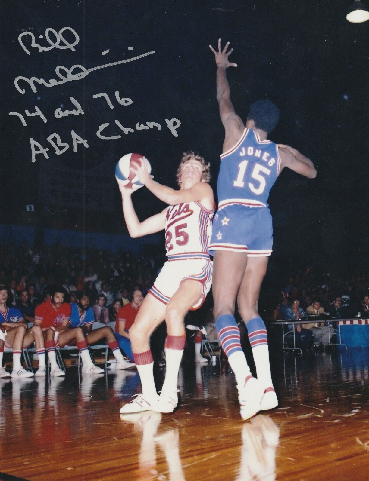 BIL MELCHIONNI NEW YORK NETS 74, 76 ABA CHAMP ACTION SIGNED 8x10 