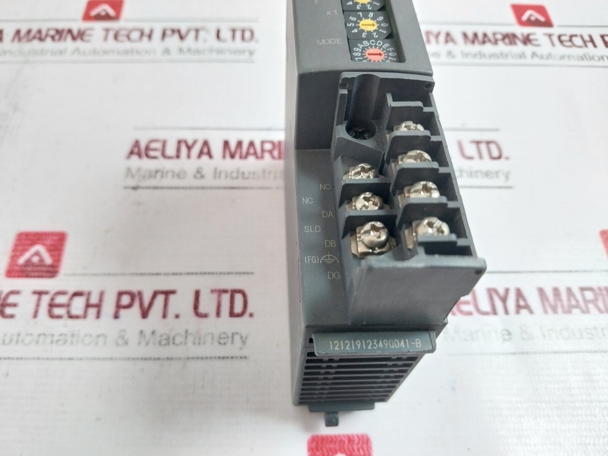 Mitsubishi Melsec-Q Series QJ61BT11N CC-Link V2 Master Unit 5VDC