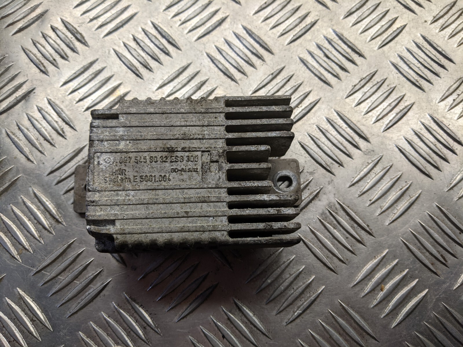 B492 Mercedes-Benz Fan Control Unit Module A0275458032 | eBay