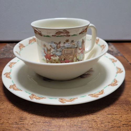 Royal Doulton BUNNYKINS 3 Piece Child's Set Bowl, Plate, Cup Bone China Vintage