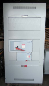 800 Amp 240 Volt GE Spectra Load Center / Electrical Panel / Electrical