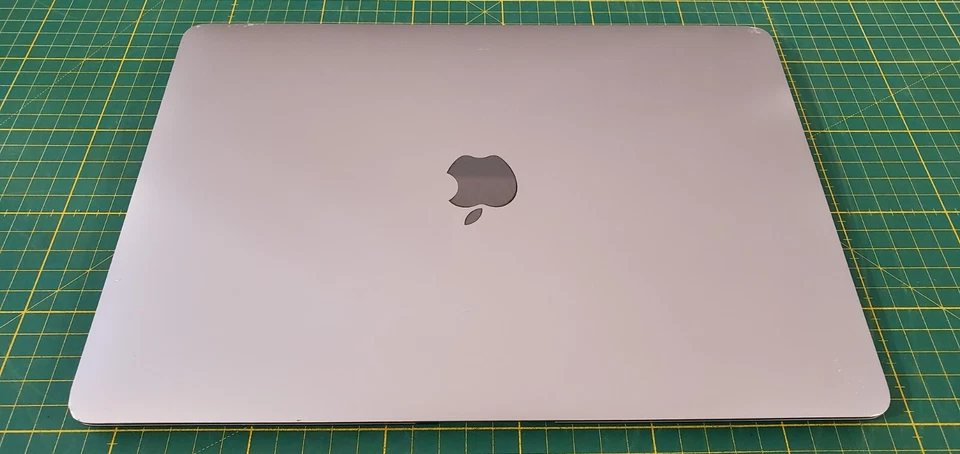 Apple MacBook Air 13" 2019 · i5 · 8GB · 128GB, Foto 3 von 5
