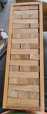 Estuche de madera clásico estilo Jenga, panel deslizante. 54 bloques. Sin marca