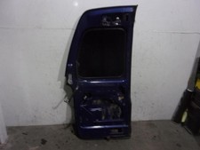 Porte arrière et accessoires Nissan SERENA