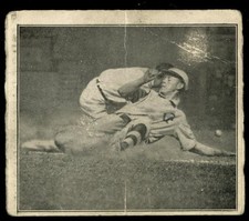 1912 Hassan T202 Johnny Evers Makes a Safe Slide HOF Chicago Cubs MIDDLE PANEL