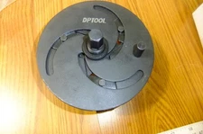 Adjustable 3Jaws Car Fuel Tank Lid Wrench Tool Remove Oil Cover Pump Cap Spanner