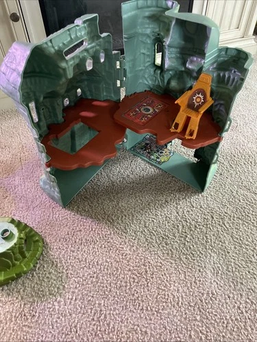 Masters of the Universe Original Castle Grayskull MATTEL + Partial Pcs.