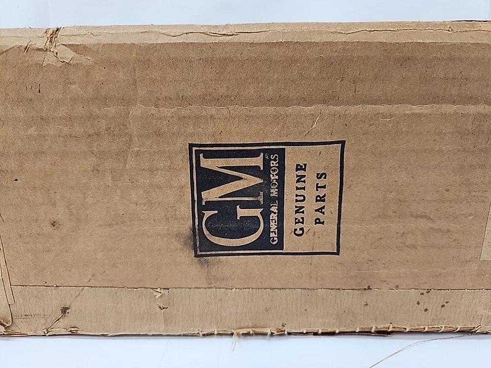 NOS OEM GM Light Delete Cover 530422 1958 Pontiac Chieftain/Star Chief (502) - Image 2 of 4