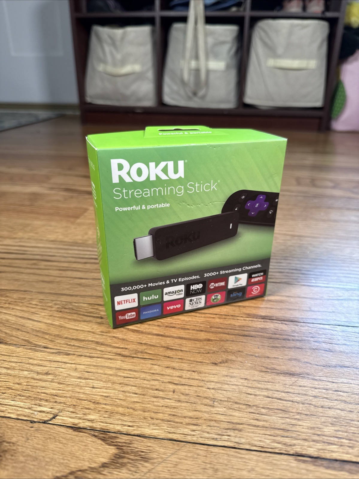 NEW Roku Streaming Stick 3600R 4th Generation Black SEALED