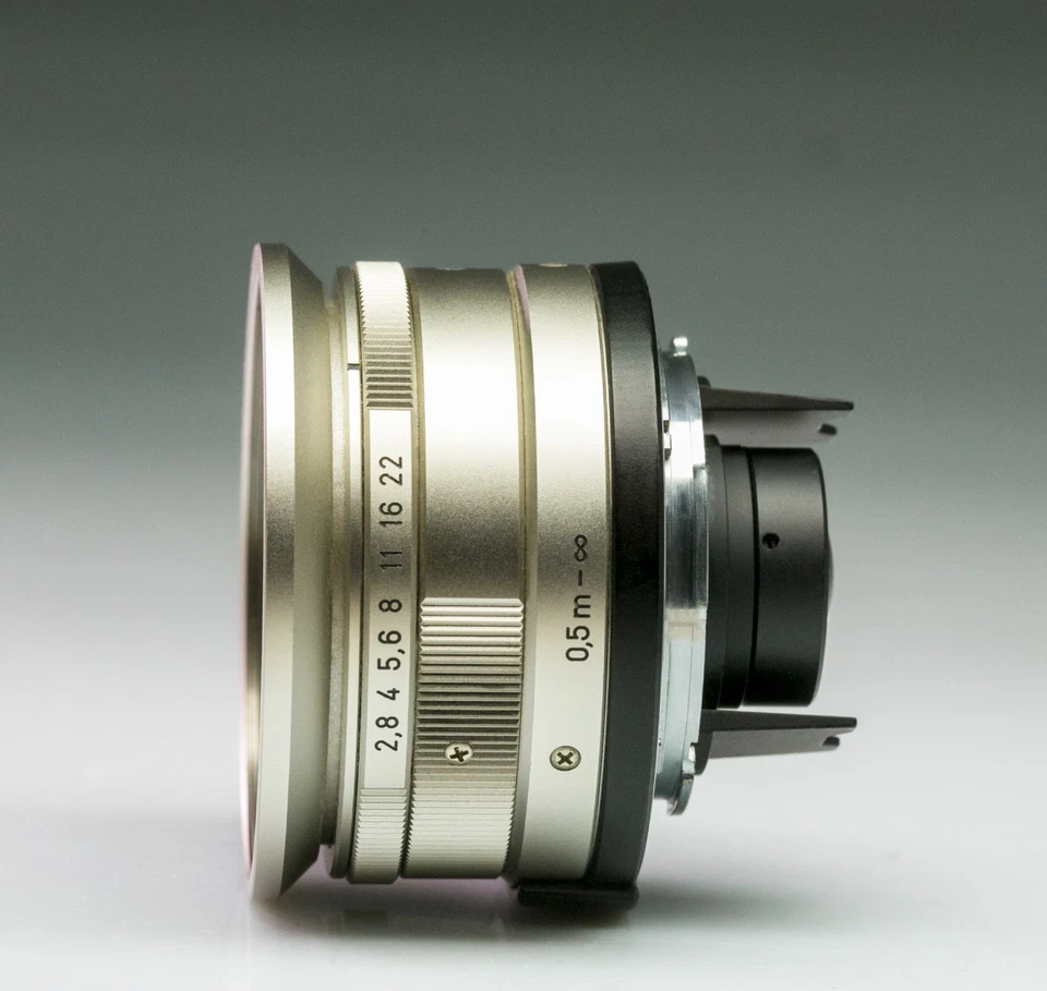 Contax Carl Zeiss Biogon 21/2,8 T for Contax G Mount + GF-21 - Image 4 of 4