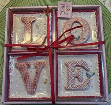 MWW Market VALENTINE LOVE 4.75" Mini Plates 3D 4Pc Susan Winget RARE NEAR MNT