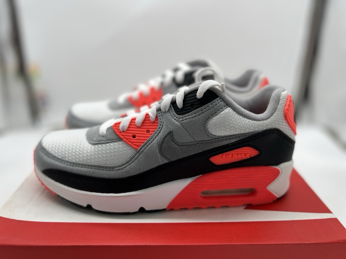 Size 6 Y- Nike Air Max 90 Infrared (2020) (GS) BRAND NEW IN