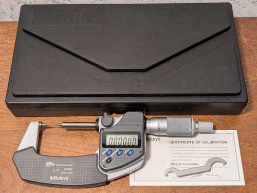 MITUTOYO 0-1 Inch DIGITAL Point MICROMETER NO 342-351-30 w/ CASE - Picture 8 of 9