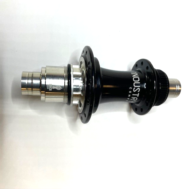 ベビテクター　#142 New Industry Nine Torch Road Disc Rear Hub: XDR, 12x142, CL, 24H