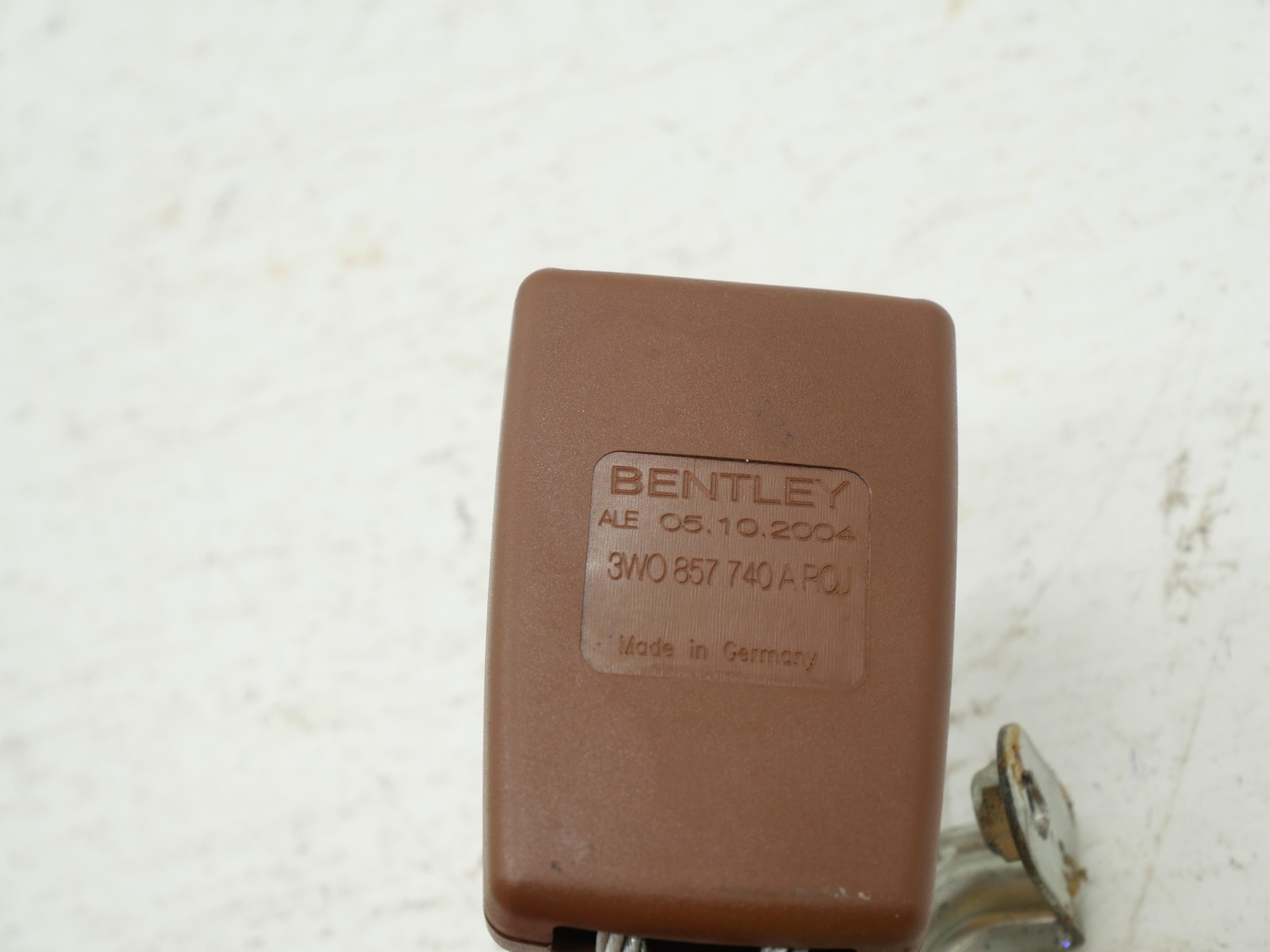 2005 Bentley Continental GT Rear Seat Belt Buckle Set LH/RH Saddle Brown 59k OEM