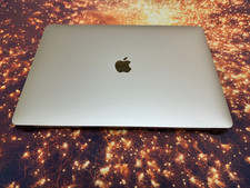 2017 MacBook Pro A1707 15" 6 Core i7 2.8 Ghz 16GB 1TB. Os Ventura. SILVER